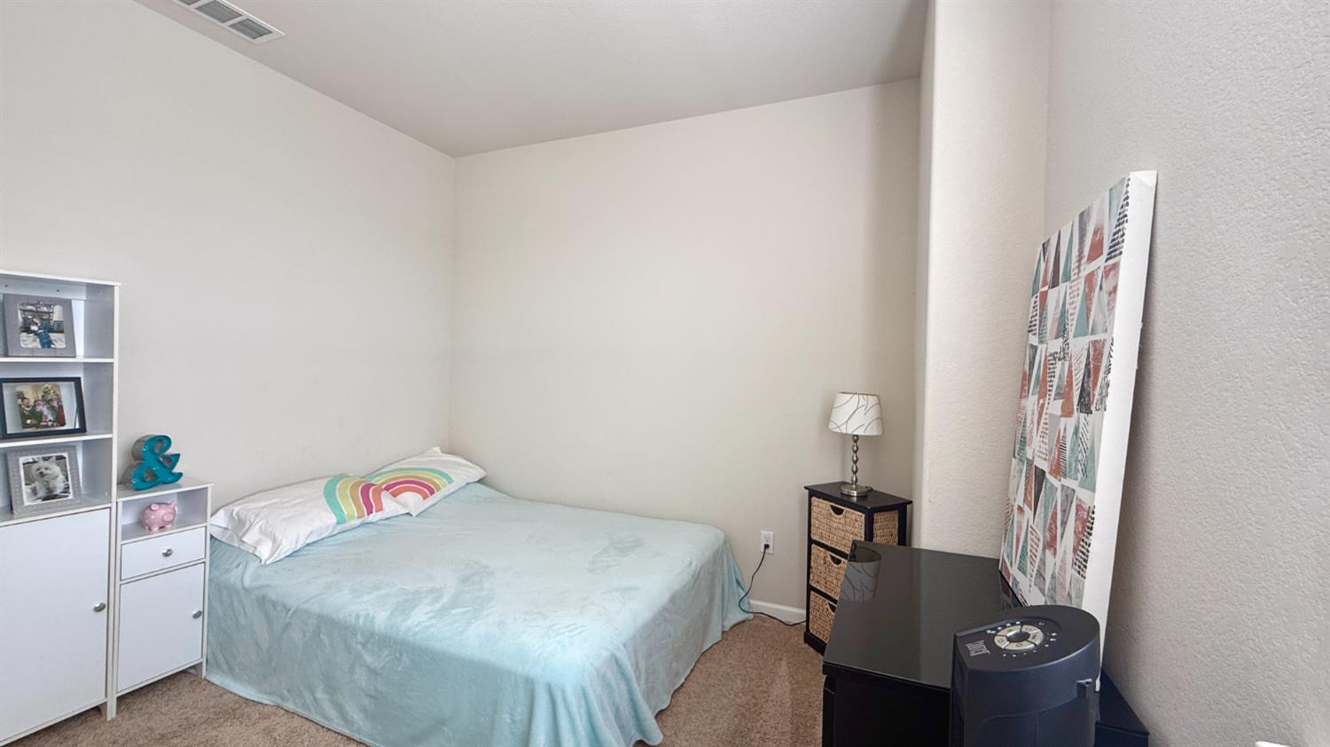 2767 Round Tree Way Manteca, CA 95337 - Photo 20 of 36