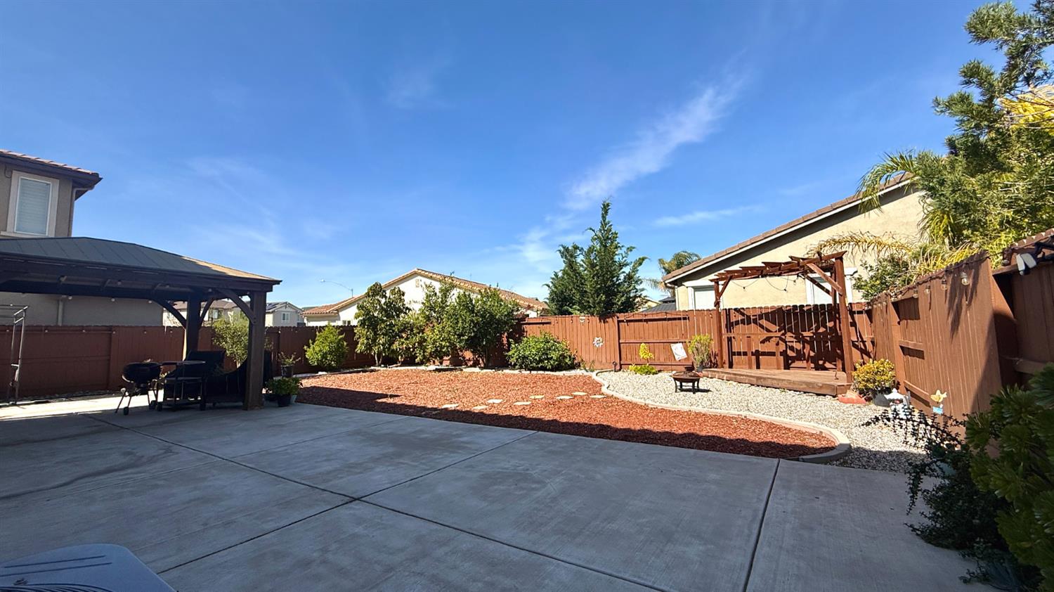 2767 Round Tree Way Manteca, CA 95337 - Photo 29 of 36