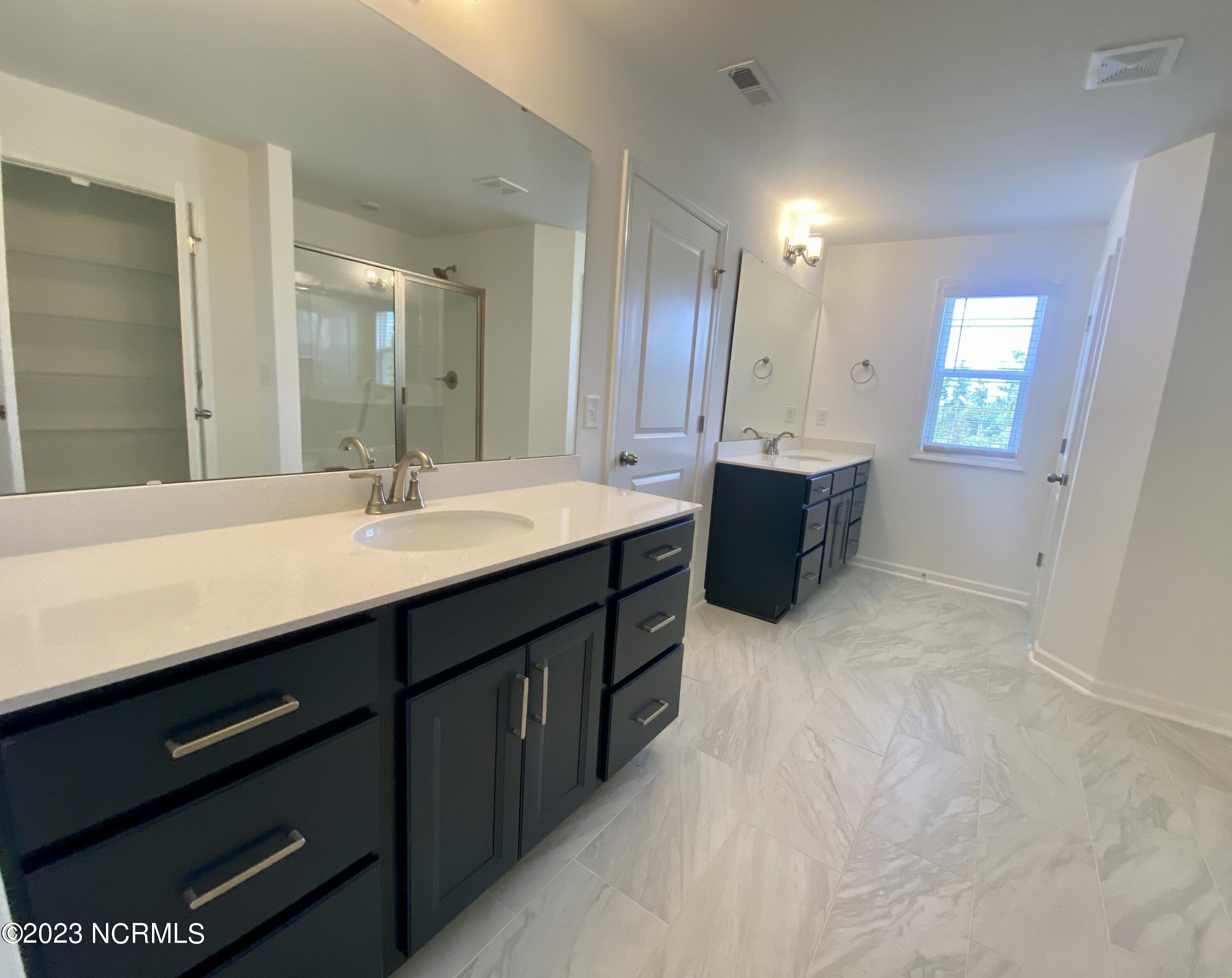 1668 Calloway Road Raeford, NC 28376 - Photo 6 of 20 Owner's Bath
