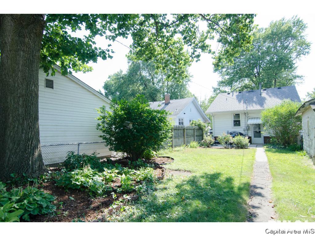 2016 Holmes Avenue Springfield, IL 62704 - Photo 16 of 28