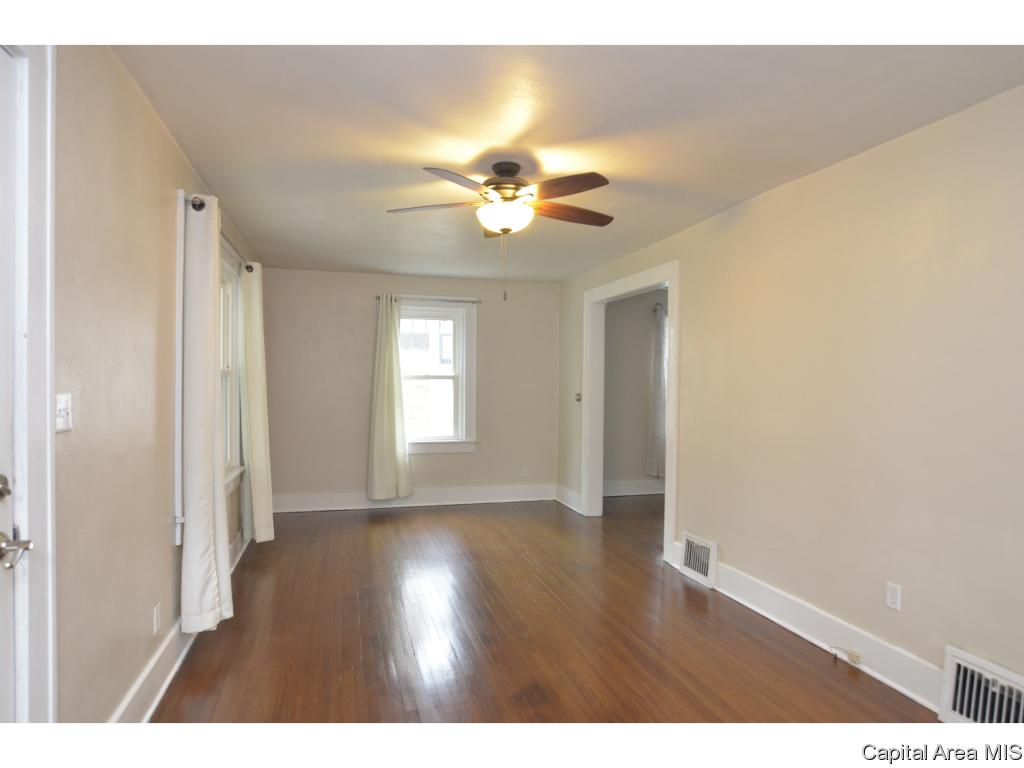2016 Holmes Avenue Springfield, IL 62704 - Photo 27 of 28