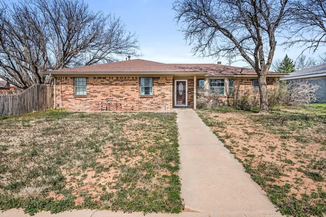 $1,900 | 7504 Elmhurst Drive, Amarillo, TX 79121