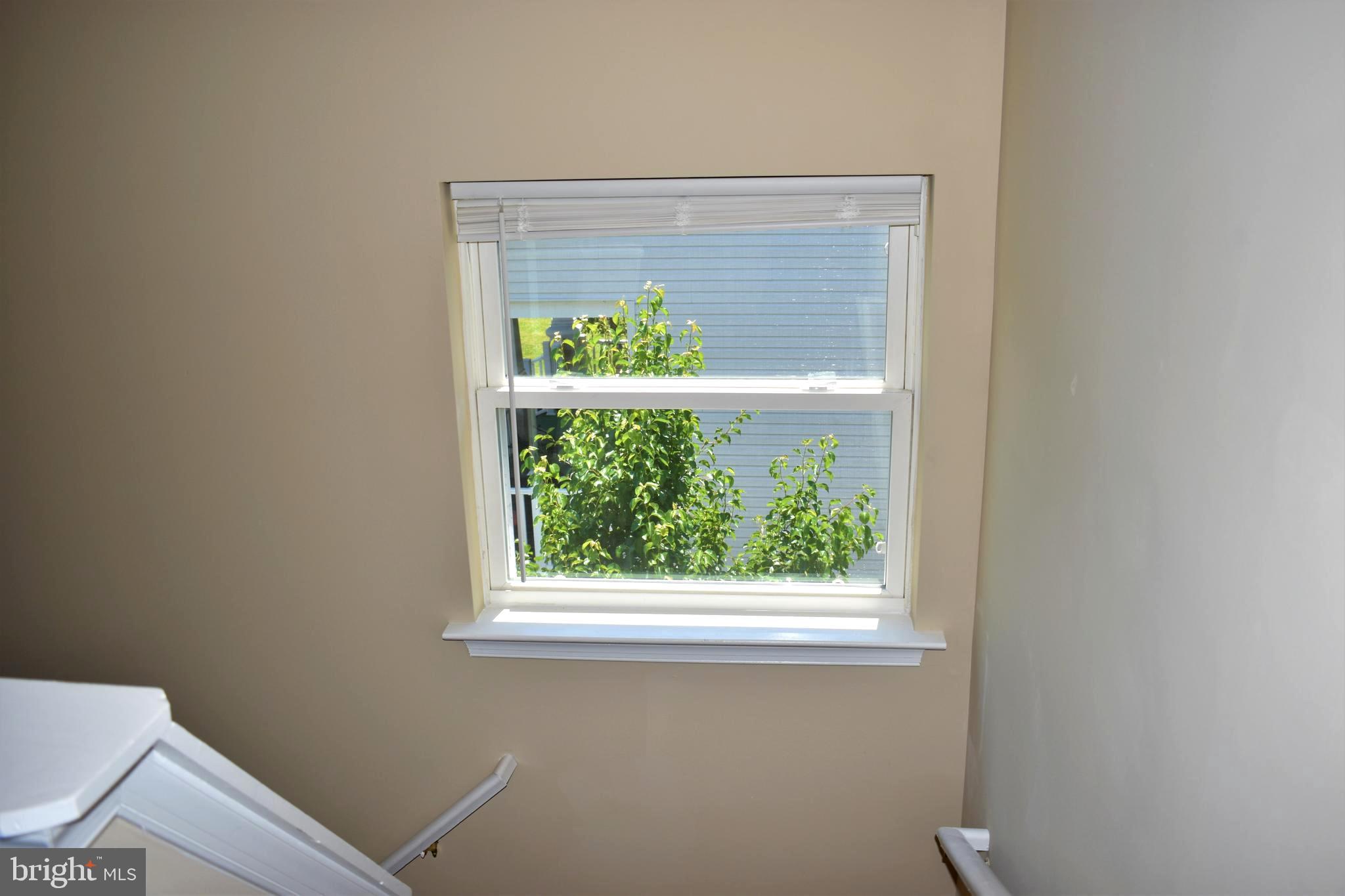 4211 Moravia Road Baltimore, MD 21206 - Photo 15 of 31 2nd Level Landing