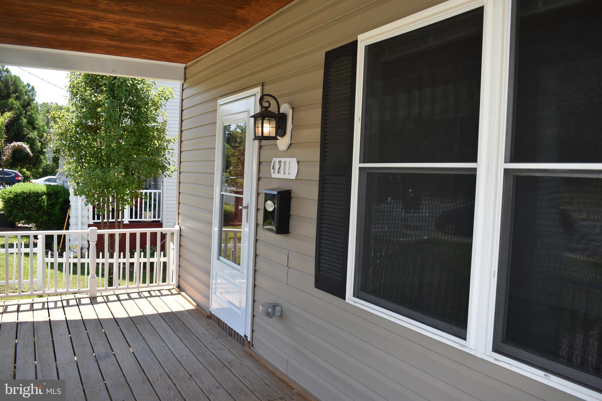 4211 Moravia Road Baltimore, MD 21206 - Photo 2 of 31 Front Porch