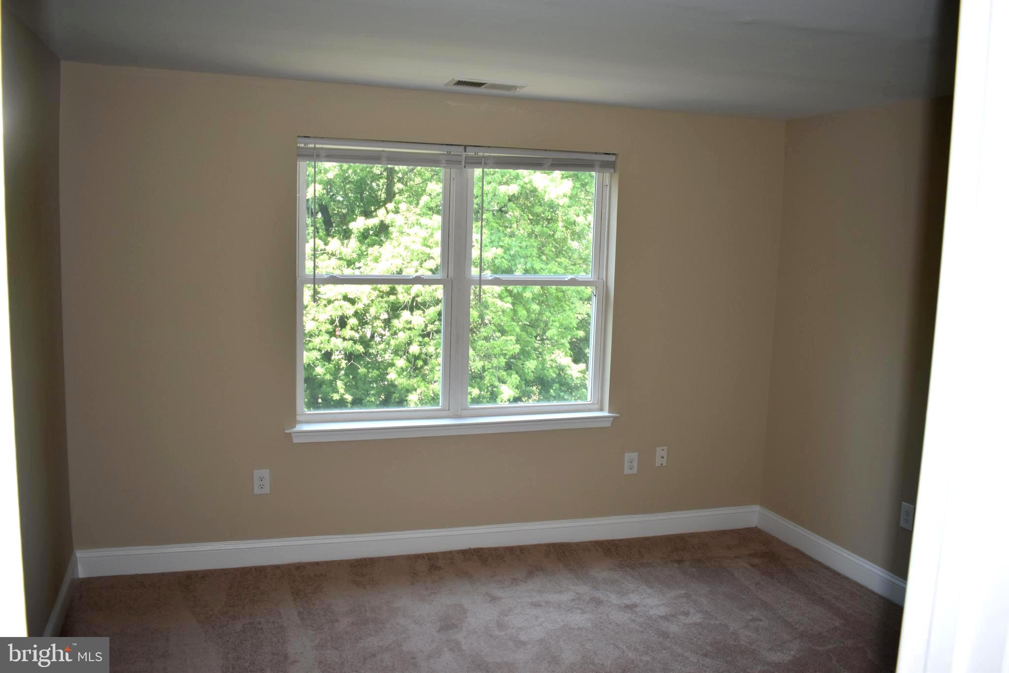 4211 Moravia Road Baltimore, MD 21206 - Photo 22 of 31 Bedroom 3