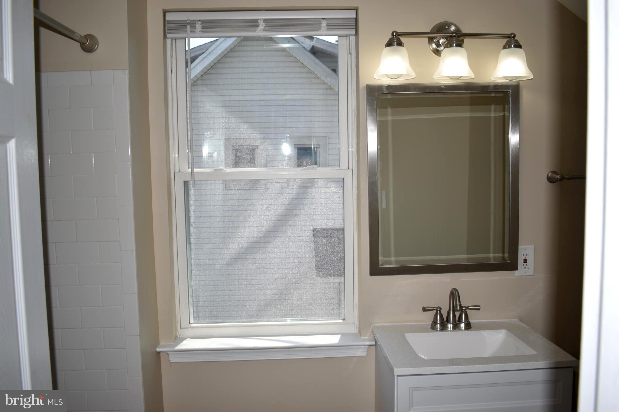 4211 Moravia Road Baltimore, MD 21206 - Photo 27 of 31 Main Bath