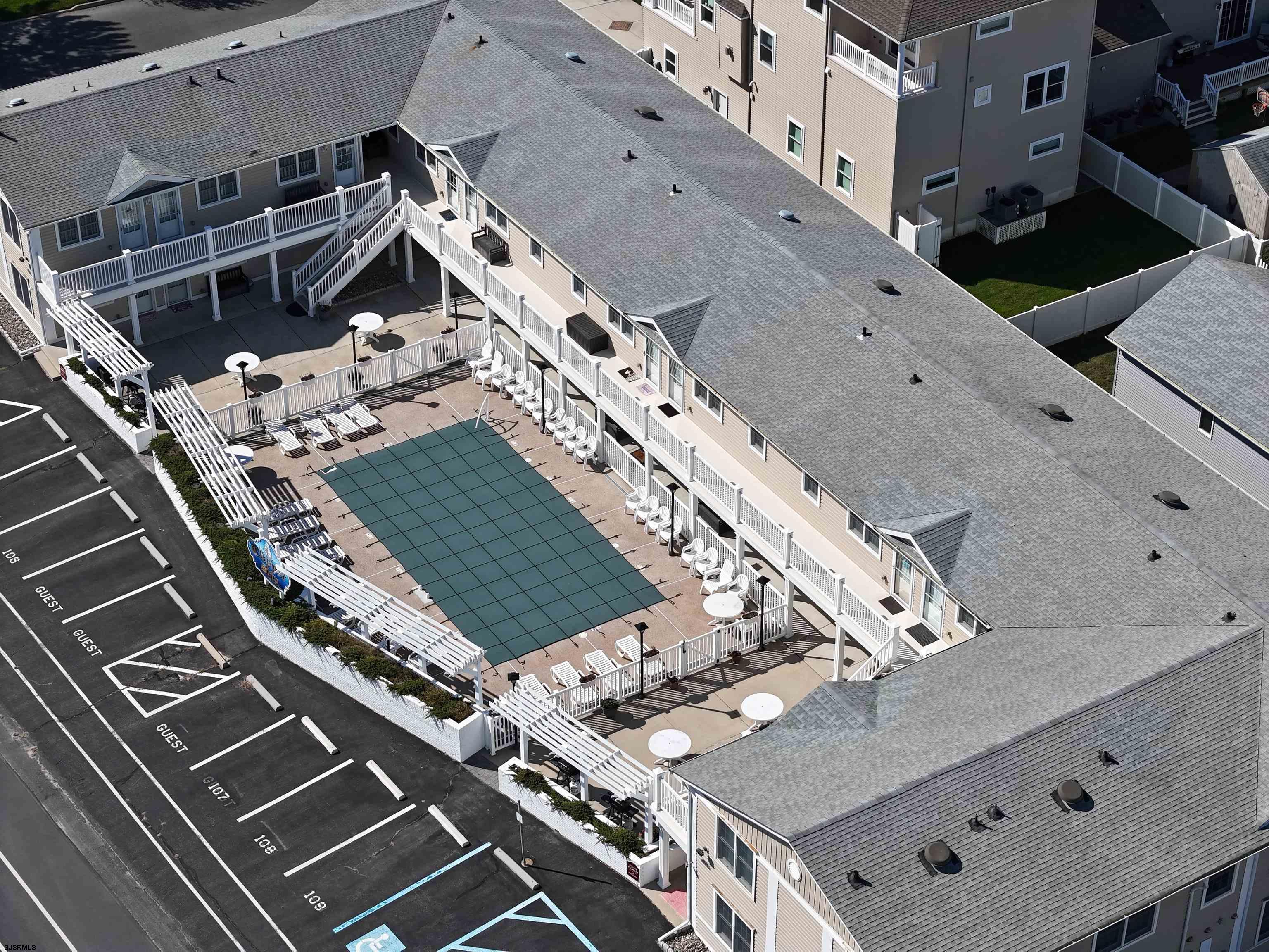 107 East Brigantine Avenue, Unit 211 Brigantine, NJ 08203 - Photo 6 of 34