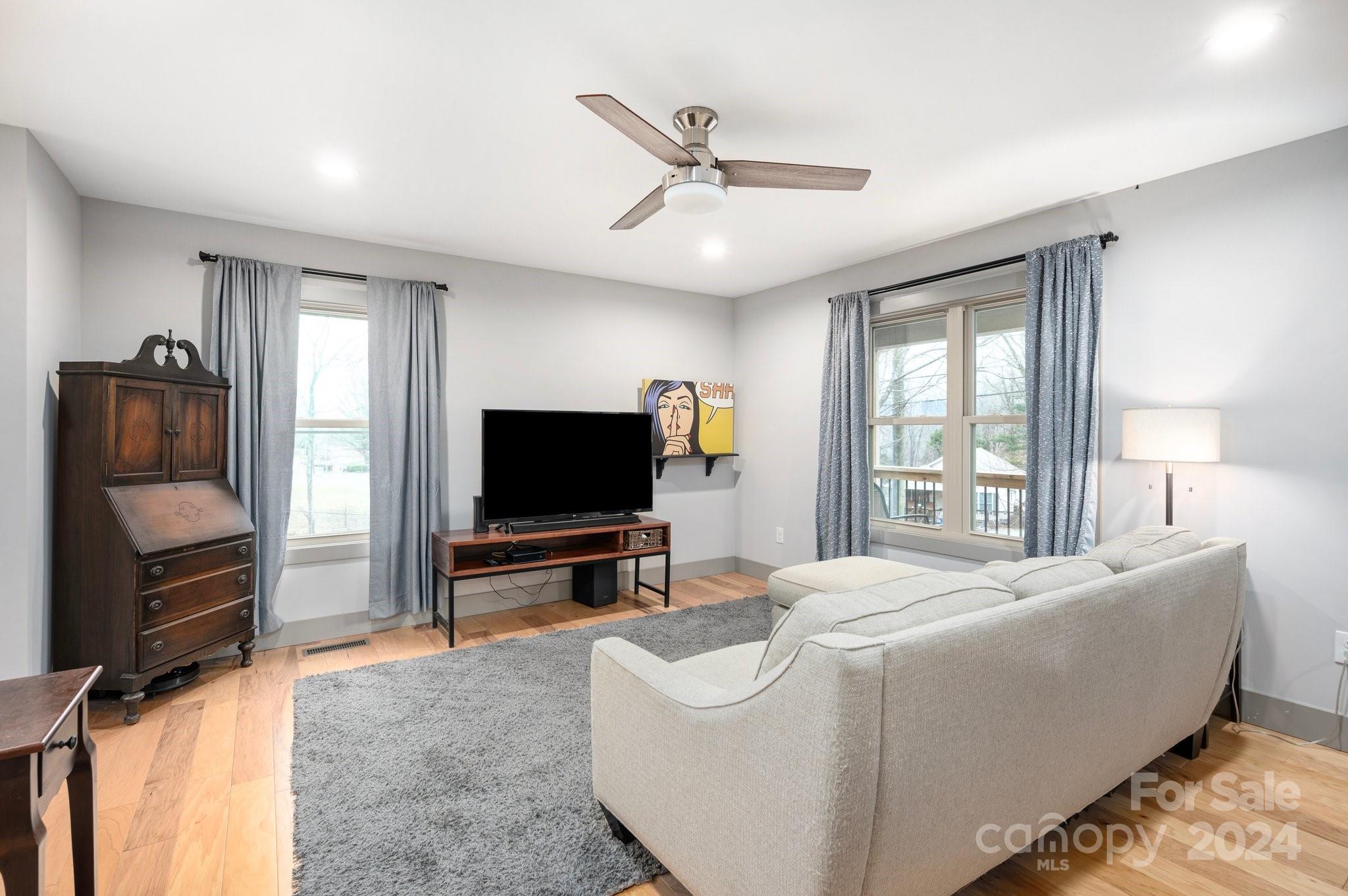 170 Reed Street Asheville, NC 28803 - Photo 6 of 25 Gallery Image 6