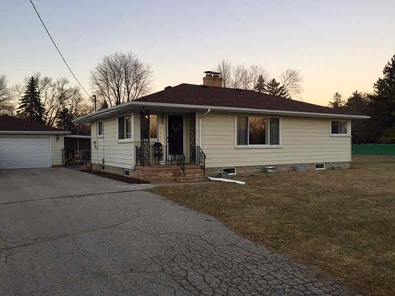1822 Hatch Road Bay City, MI 48708 - Photo 1 of 19