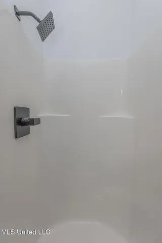 $236,600 | 4954 Brookwood Place, Byram, MS 39272