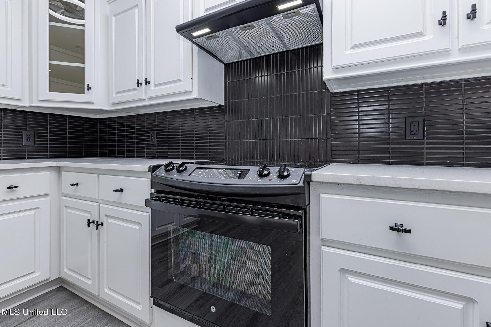 4954 Brookwood Place Byram, MS 39272 - Photo 10 of 31 IMG_0857