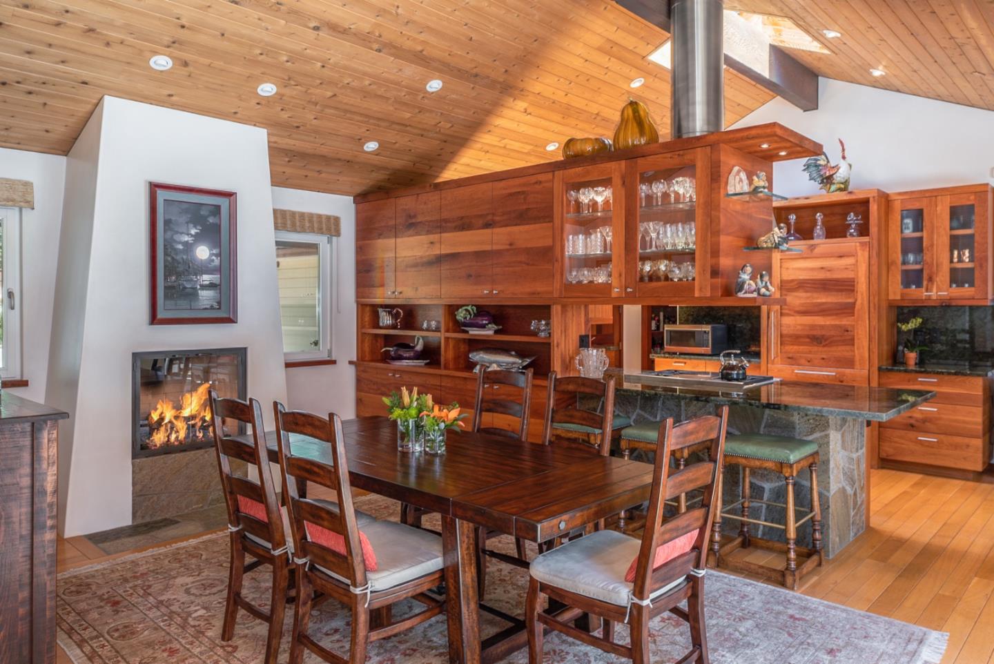 25864 Hatton Road Carmel, CA 93923 - Photo 12 of 40 Gallery Image 12