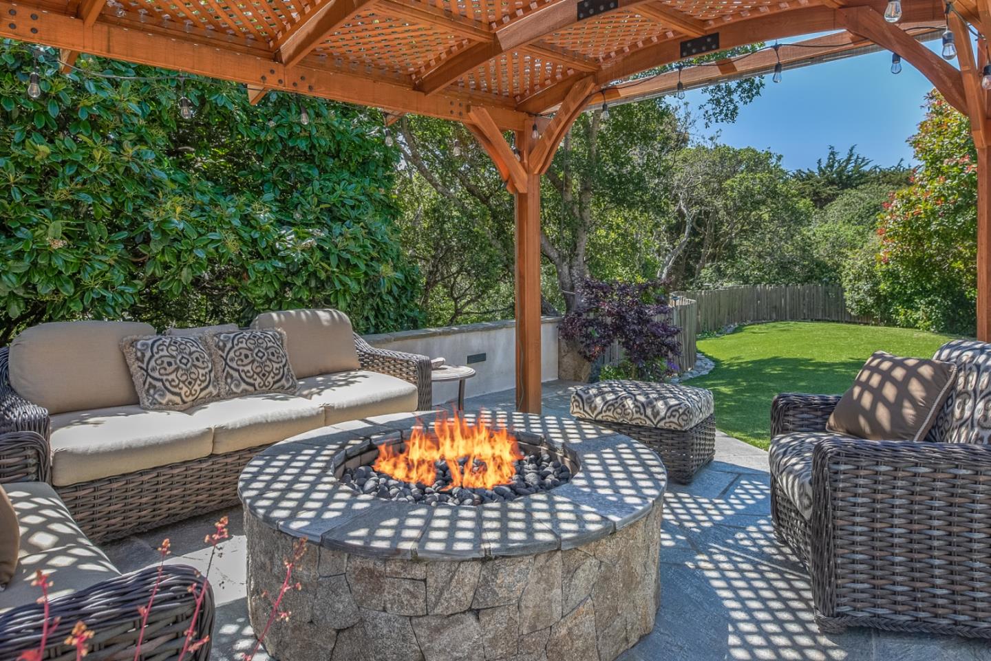 25864 Hatton Road Carmel, CA 93923 - Photo 20 of 40 Gallery Image 20