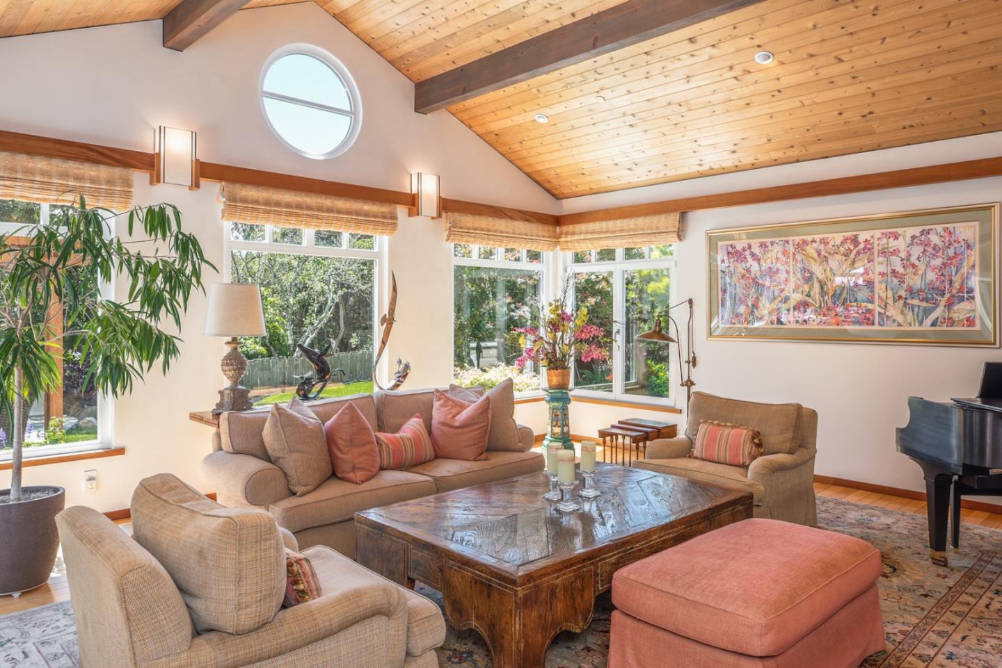 25864 Hatton Road Carmel, CA 93923 - Photo 10 of 40 Gallery Image 10