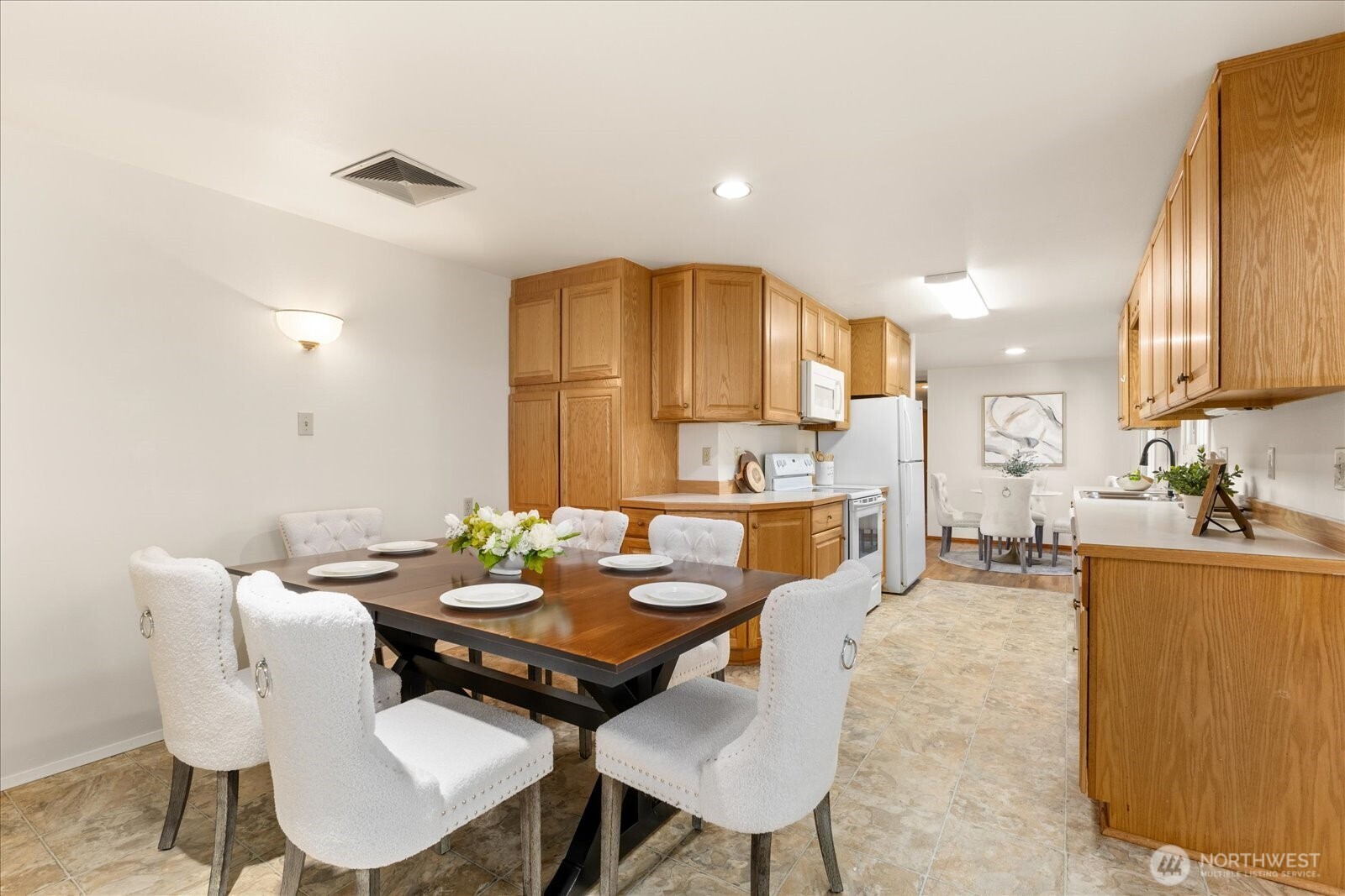 18921 34th Avenue South SeaTac, WA 98188 - Photo 9 of 28