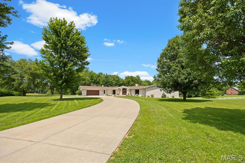 3732 Ridge View Road Edwardsville, IL 62025 - Photo 49 of 57