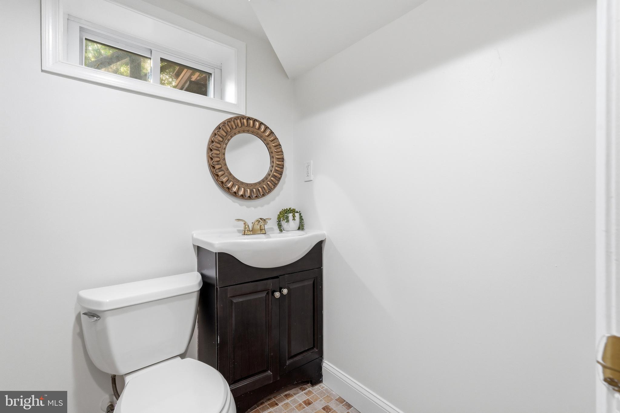10813 Jewett Street Silver Spring, MD 20902 - Photo 28 of 36