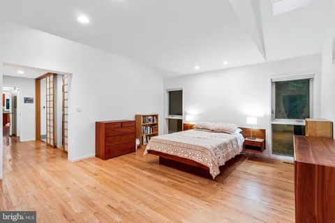 $1,495,000 | 8004 Park Overlook Drive, Bethesda, MD 20817