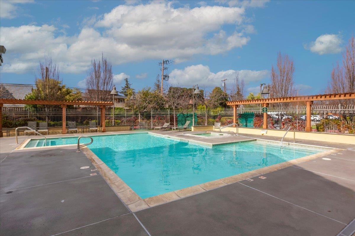 2881 Meridian Avenue, Unit 108 San Jose, CA 95124 - Photo 38 of 41 a view of a swimming pool