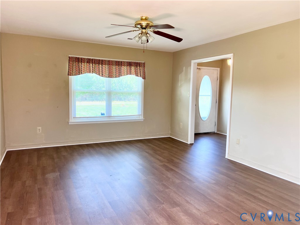 7530 South Genito Road Jetersville, VA 23083 - Photo 3 of 15