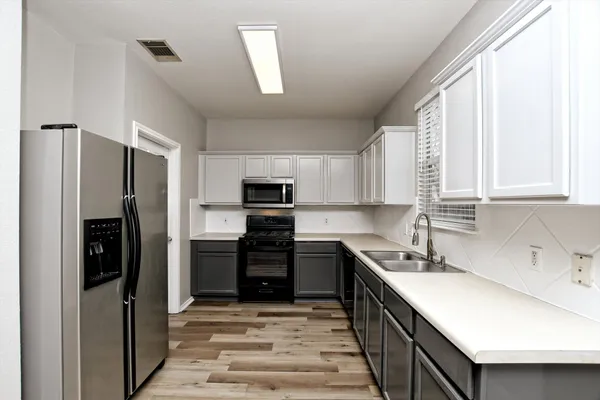 $350,000 | 2201 Twin Peaks Cove, Leander, TX 78641