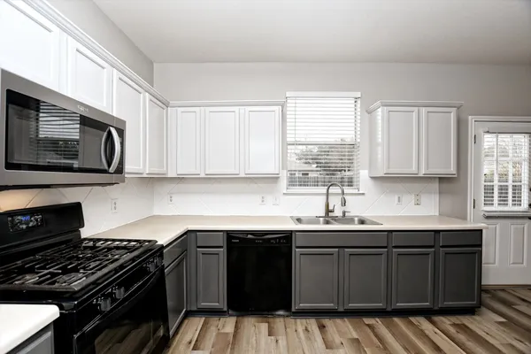 $350,000 | 2201 Twin Peaks Cove, Leander, TX 78641