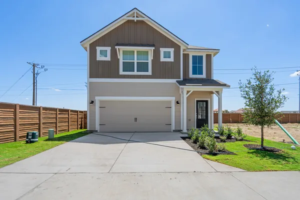 $259,900 | 128 Desert Hare Drive, Jarrell, TX 76537