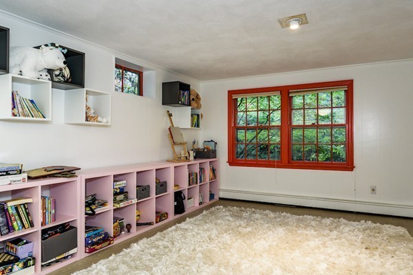 34 Baskin Road Lexington, MA 02421 - Photo 17 of 20 Gallery Image 17