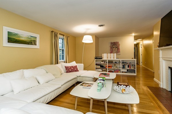 34 Baskin Road Lexington, MA 02421 - Photo 5 of 20 Gallery Image 5