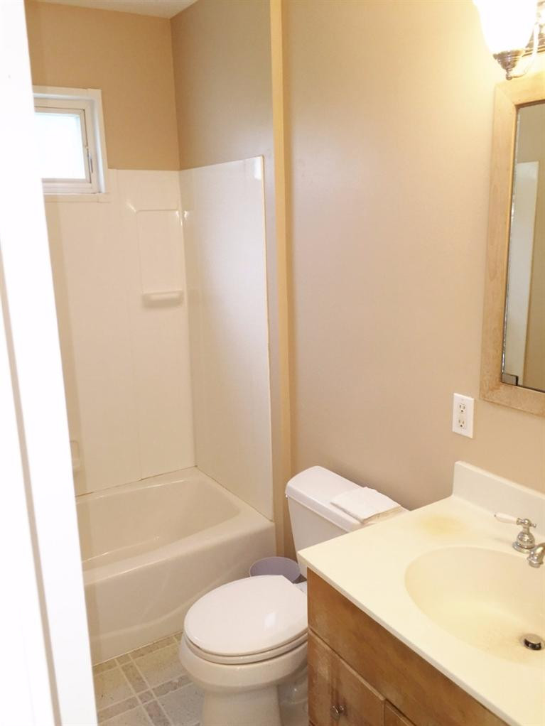 711 North Prospect Road Ypsilanti, MI 48198 - Photo 15 of 45 Photo 16