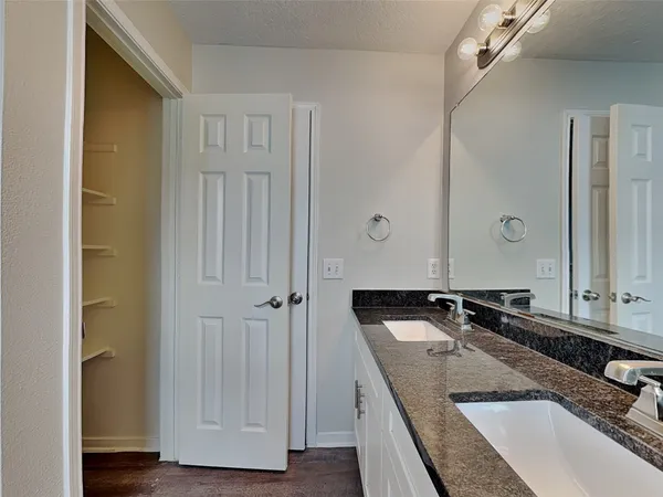 $2,445 | 19722 Twin Canyon Court, Katy, TX 77450