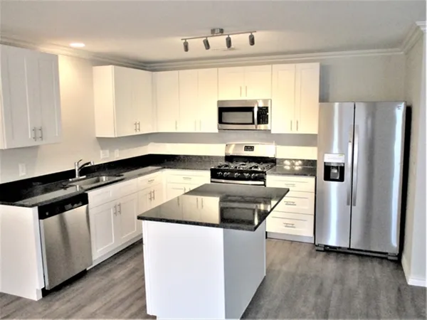 $2,455 | 19722 Twin Canyon Court, Katy, TX 77450