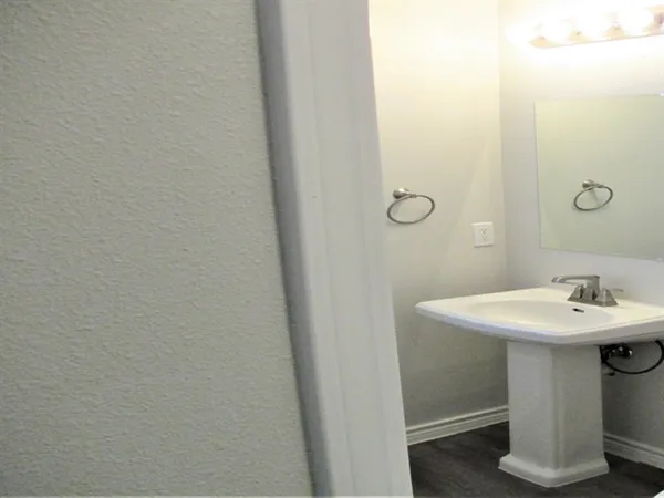 $2,455 | 19722 Twin Canyon Court, Katy, TX 77450