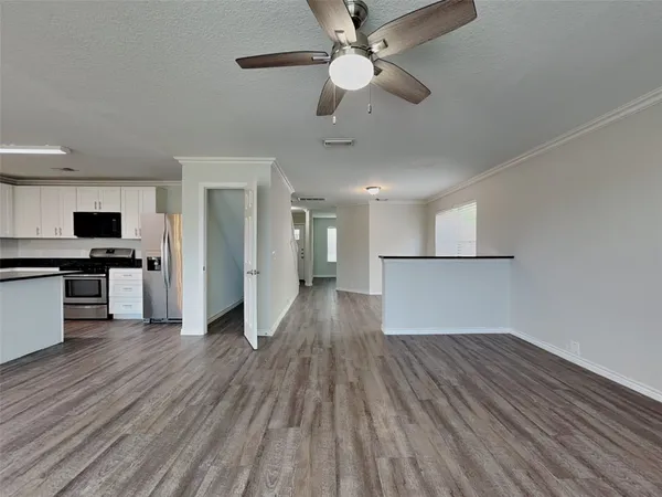 $2,445 | 19722 Twin Canyon Court, Katy, TX 77450