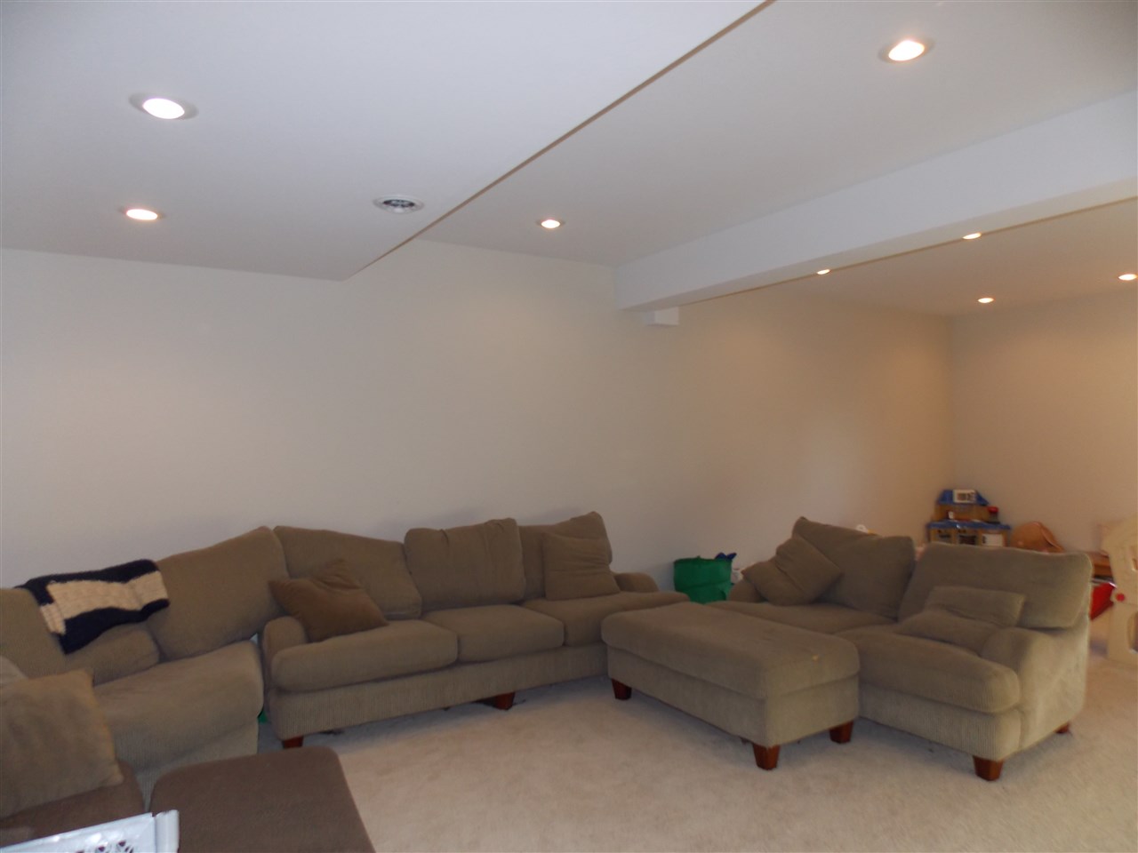 8247 White Pne Ridge Harrison, MI 48625 - Photo 22 of 36 1809297-21.JPG