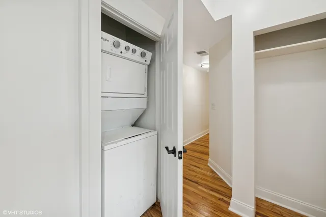 $225,000 | 3849 West Ainslie Street, Unit 1, Chicago, IL 60625