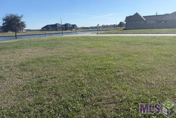 $100,000 | 106 Rue Etienne, Thibodaux, LA 70301
