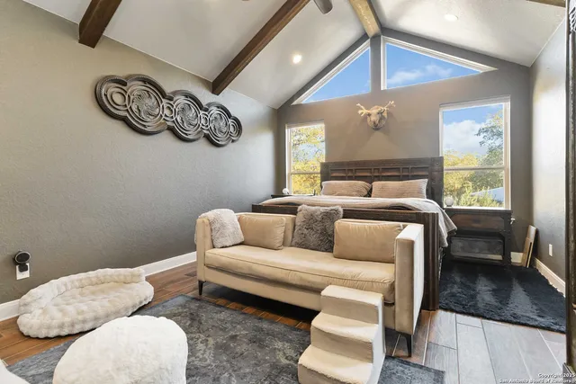 $730,000 | 129 Crescent Ridge, Adkins, TX 78101