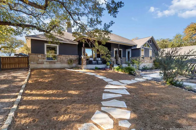 $730,000 | 129 Crescent Ridge, Adkins, TX 78101