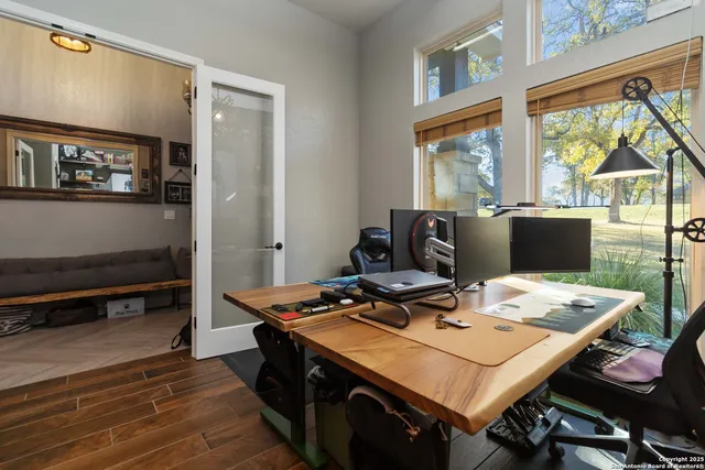 $730,000 | 129 Crescent Ridge, Adkins, TX 78101