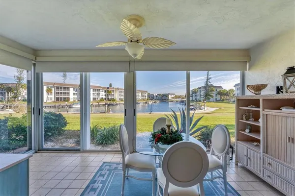 $409,000 | 4350 Chatham Drive, Unit 106, Longboat Key, FL 34228