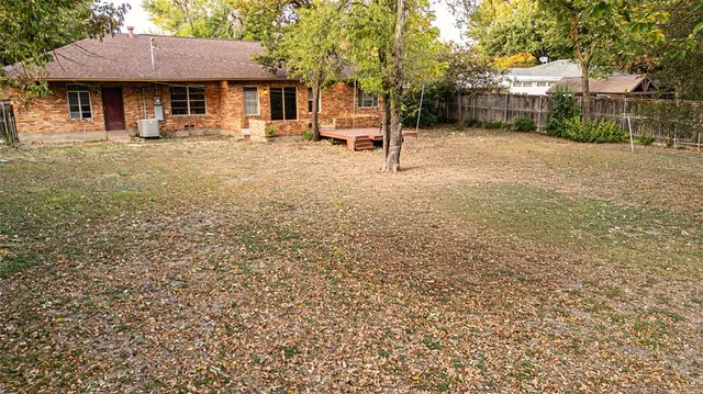 $369,900 | 620 Woolsey Drive, Dallas, TX 75224