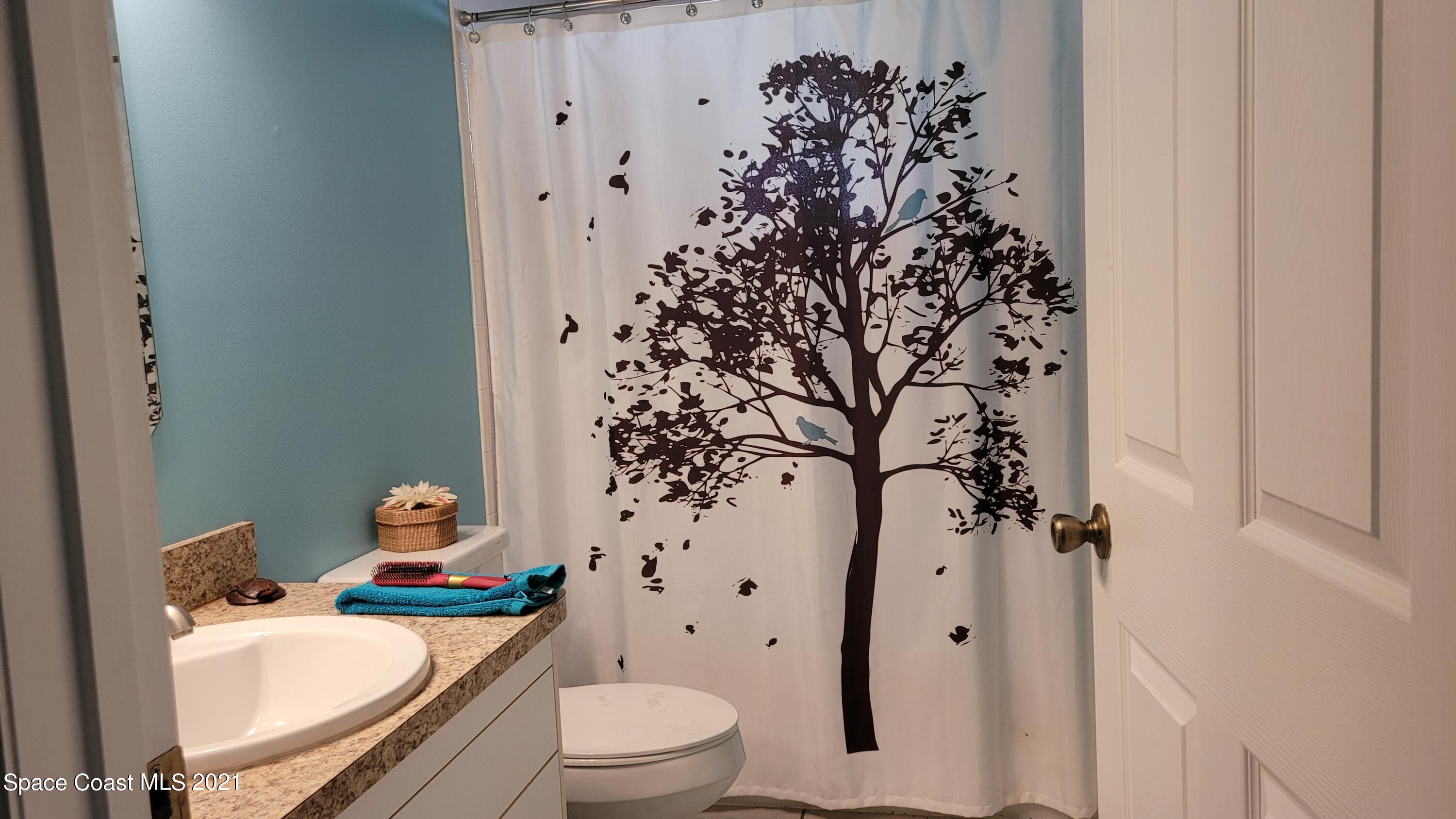 1050 Meadowbrook Road Northeast Palm Bay, FL 32905 - Photo 11 of 16 2nd Bathroom