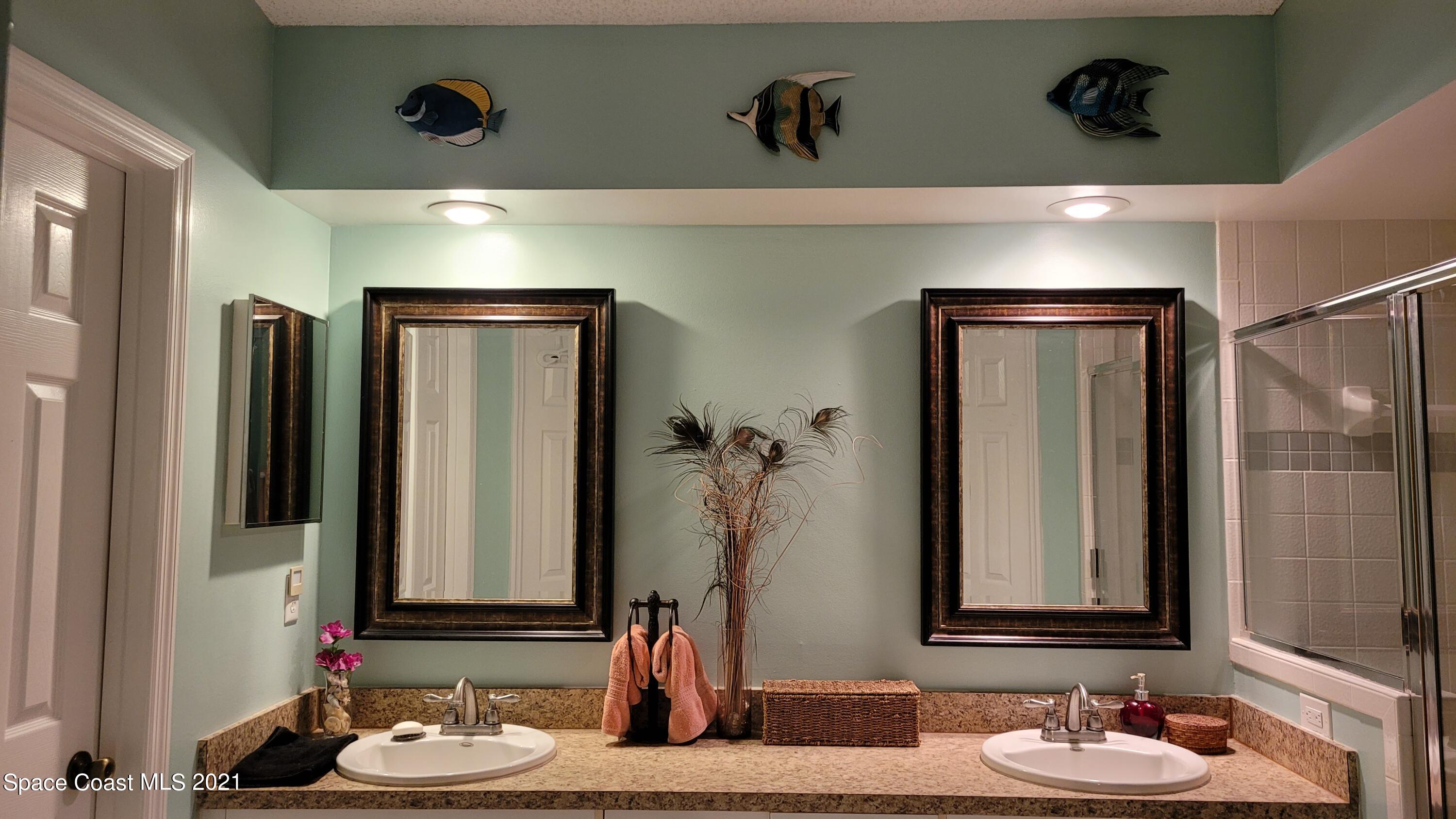 1050 Meadowbrook Road Northeast Palm Bay, FL 32905 - Photo 13 of 16 master bath