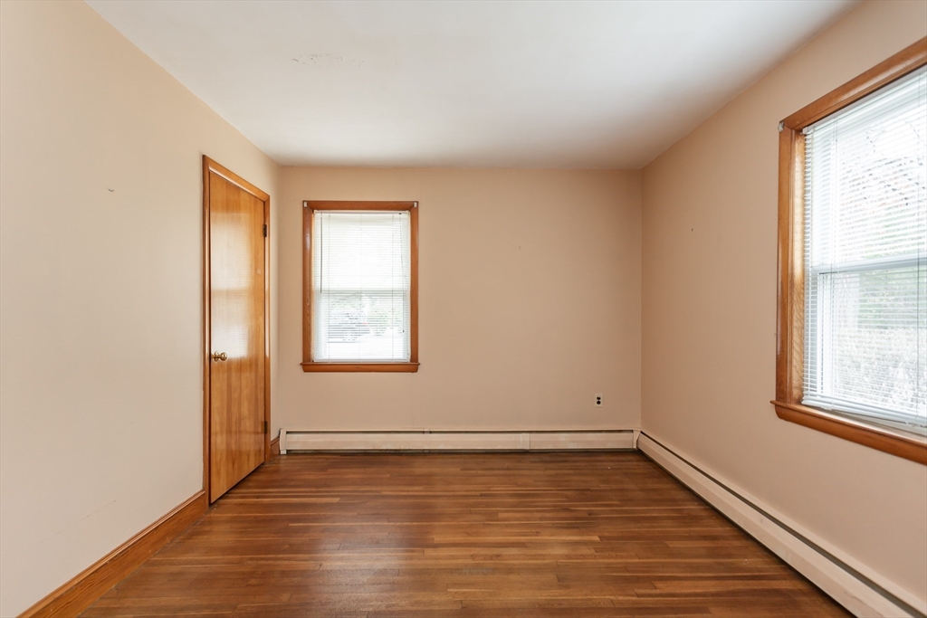 205 Aldrich Road Bridgewater, MA 02324 - Photo 11 of 20