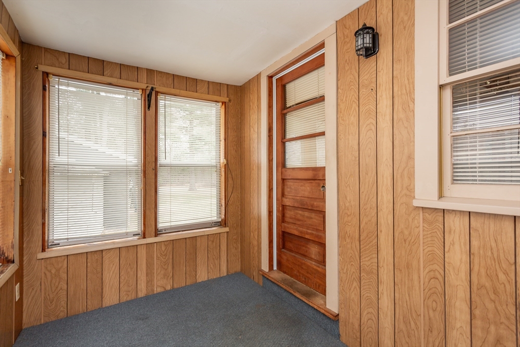 205 Aldrich Road Bridgewater, MA 02324 - Photo 4 of 20