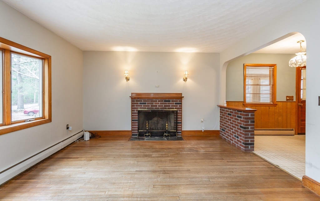 205 Aldrich Road Bridgewater, MA 02324 - Photo 8 of 20