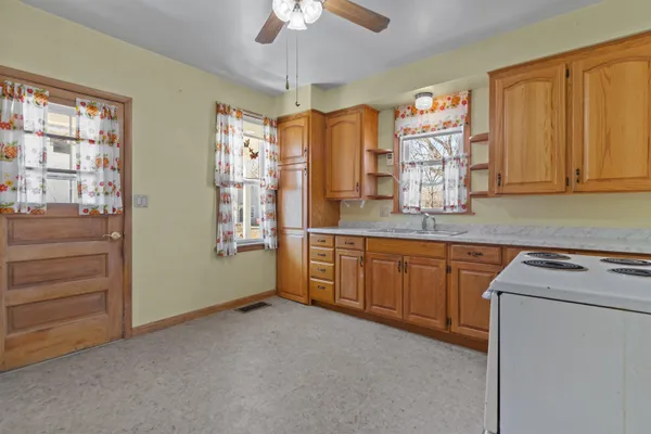 $209,900 | 543 North State Street, Appleton, WI 54911