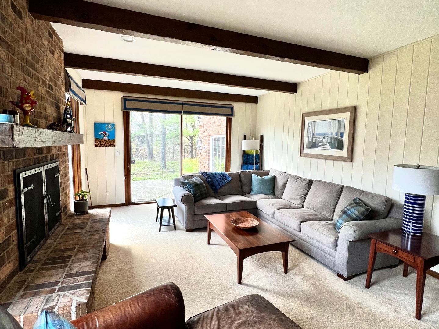 1201 Turicum Road Lake Forest, IL 60045 - Photo 7 of 20 a living room with furniture and a fireplace