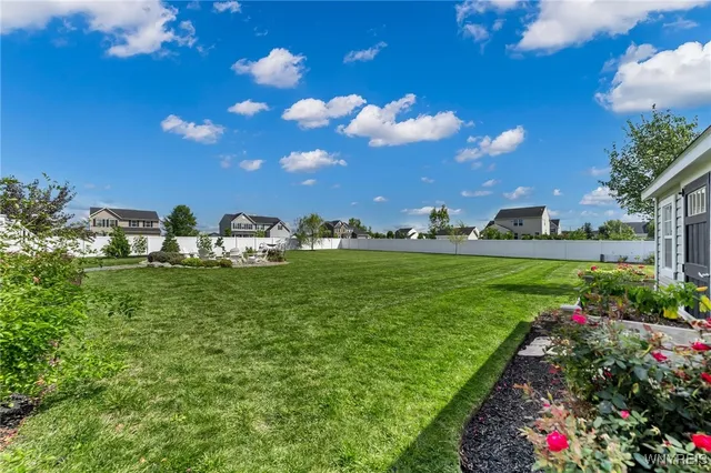 $590,000 | 6410 Beach Drive, Lockport Town, NY 14094